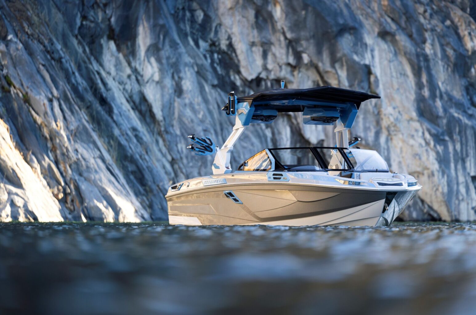 2025 Centurion Ri245 - Stream Yachts 