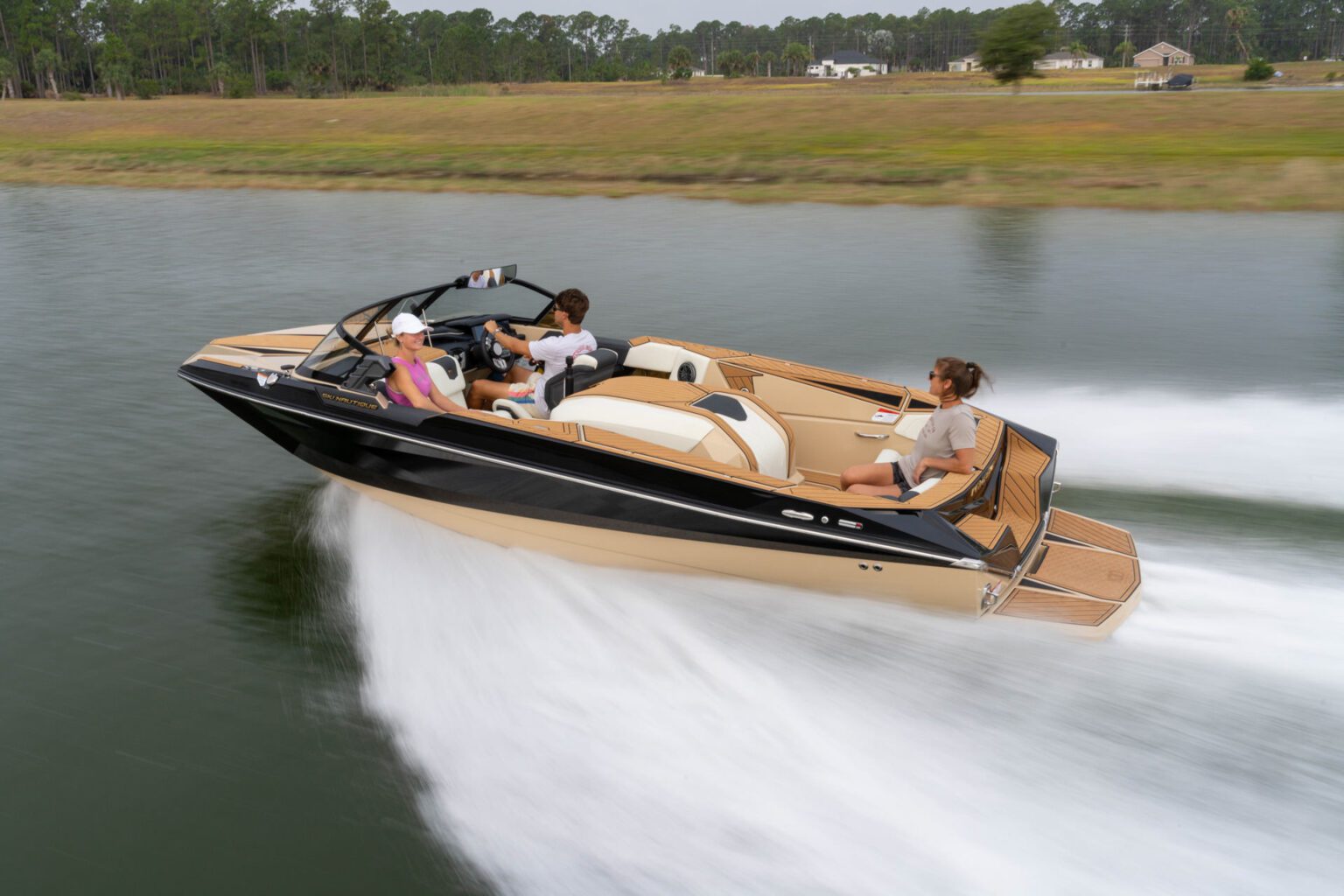 2025 SKI NAUTIQUE - Stream Yachts 