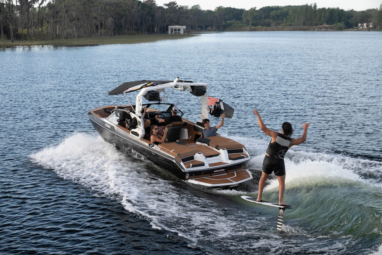 NAUTIQUE GS20 2024 - סטרים יאכטות 