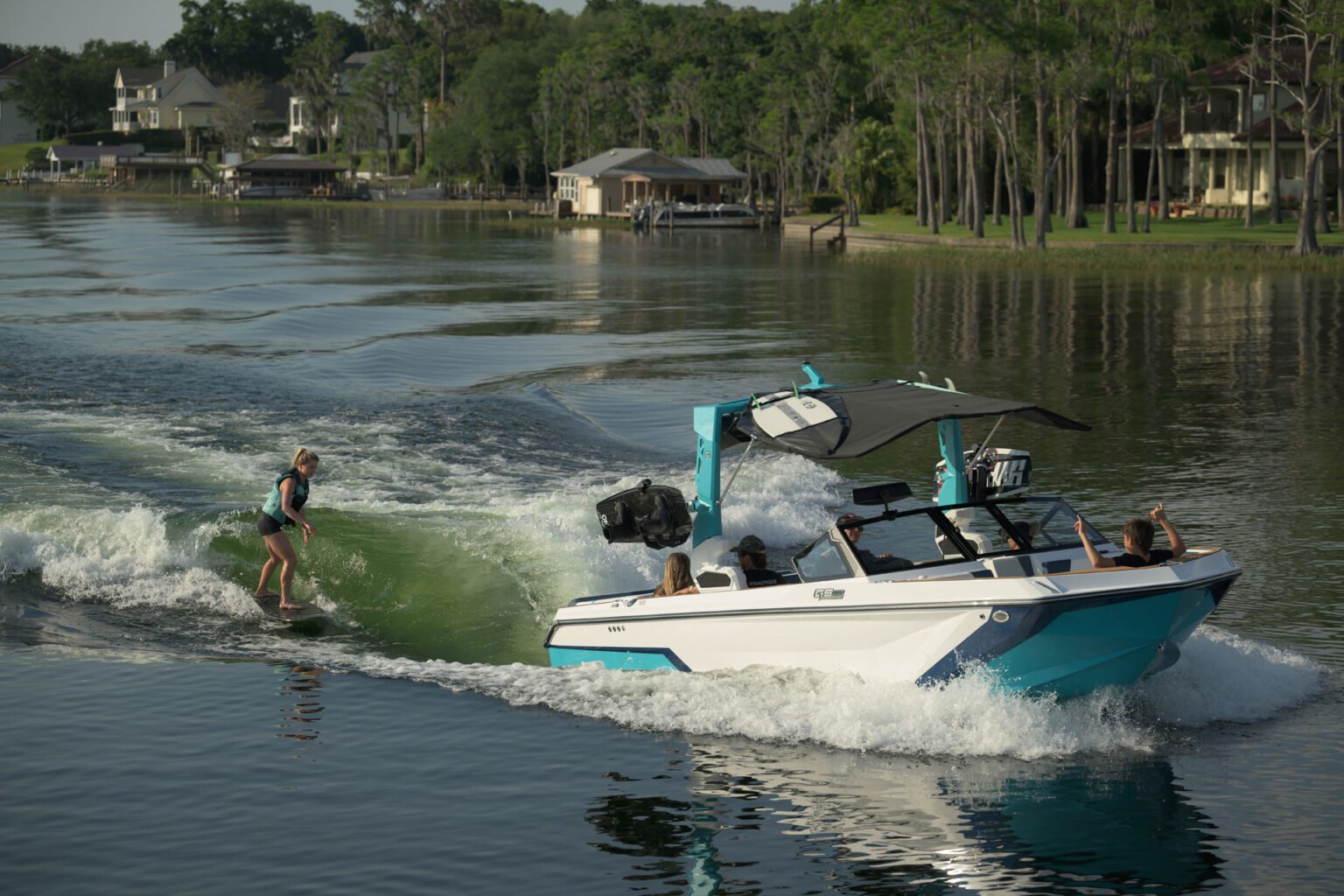 2025 SUPER AIR NAUTIQUE GS22 - Stream Yachts 