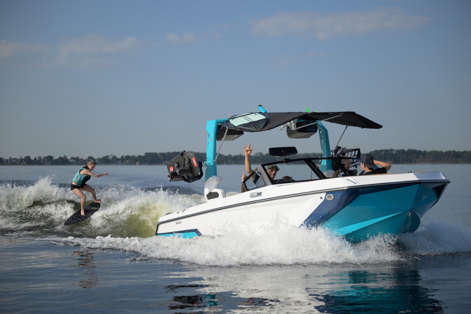 2025 SUPER AIR NAUTIQUE GS22 - Stream Yachts 