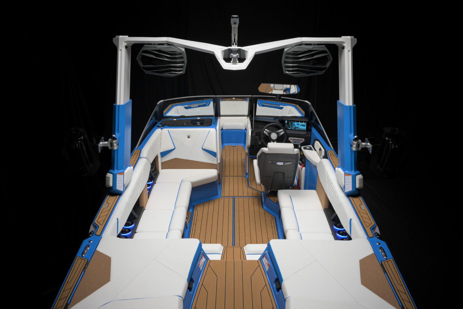 2025 SUPER AIR NAUTIQUE S23 - Stream Yachts 