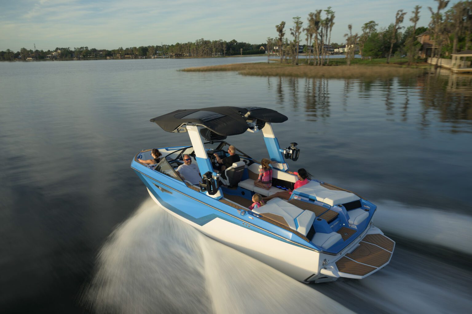 2025 SUPER AIR NAUTIQUE S23 - Stream Yachts 