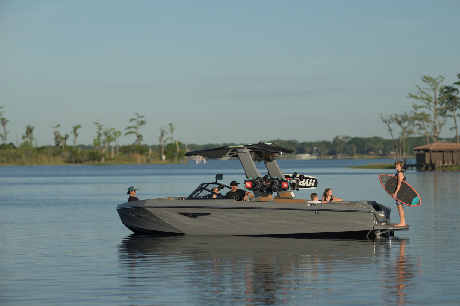 2025 SUPER AIR NAUTIQUE S25 - Stream Yachts 