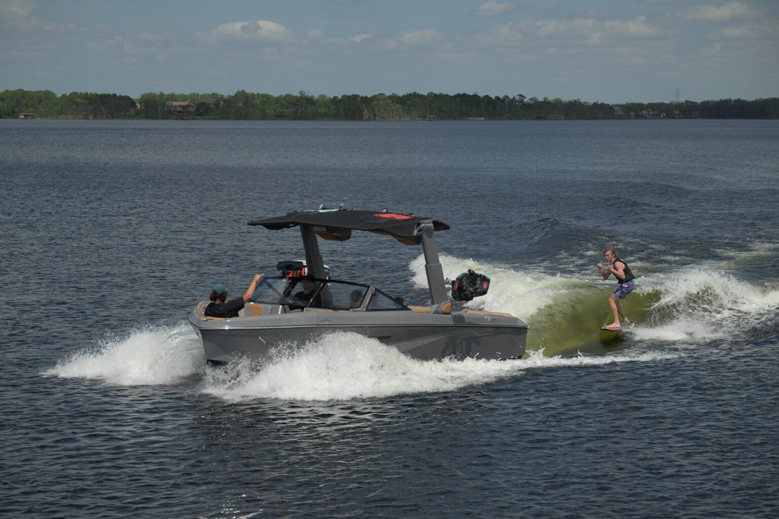 2025 SUPER AIR NAUTIQUE S25 - Stream Yachts 