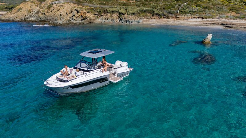 JEANNEAU CAP CAMARAT 9.0 WA SÉRIE2 – NEW - Stream Yachts 