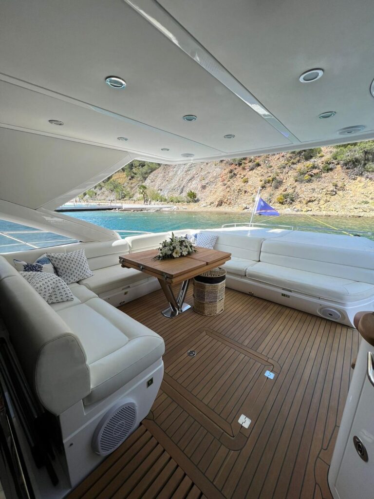 2014/2023 Sunseeker 68 Sport Yacht - Stream Yachts