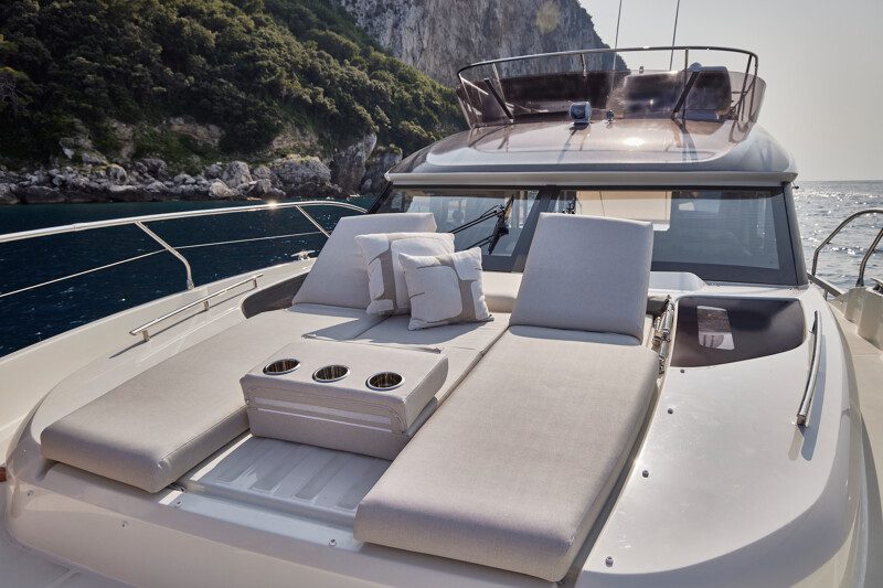 Prestige F4.9 - Stream Yachts