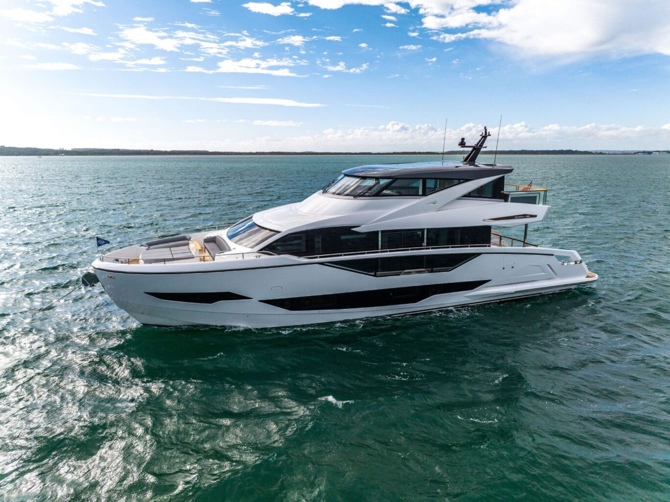 Sunseeker Ocean 182 - סטרים יאכטות 