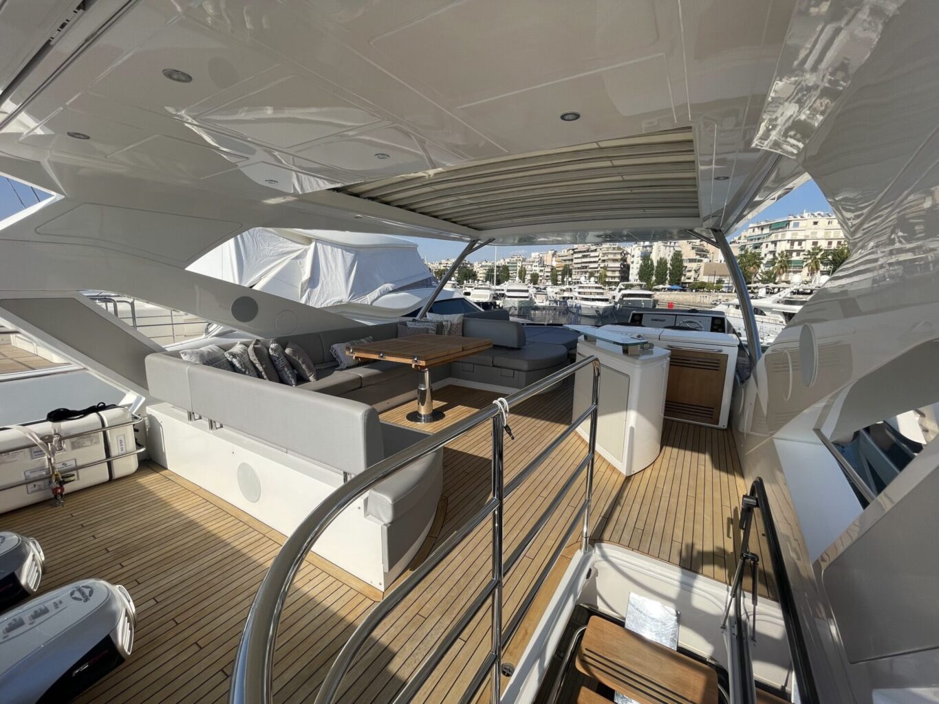 SUNSEEKER 76 YACHT "SKY" 2019 - סטרים יאכטות 