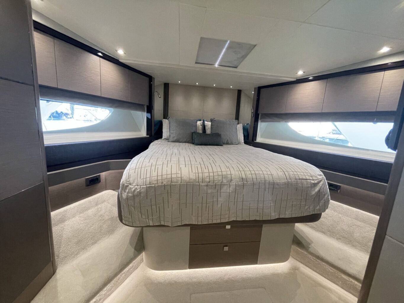 SUNSEEKER 76 YACHT "SKY" 2019 - Stream Yachts 