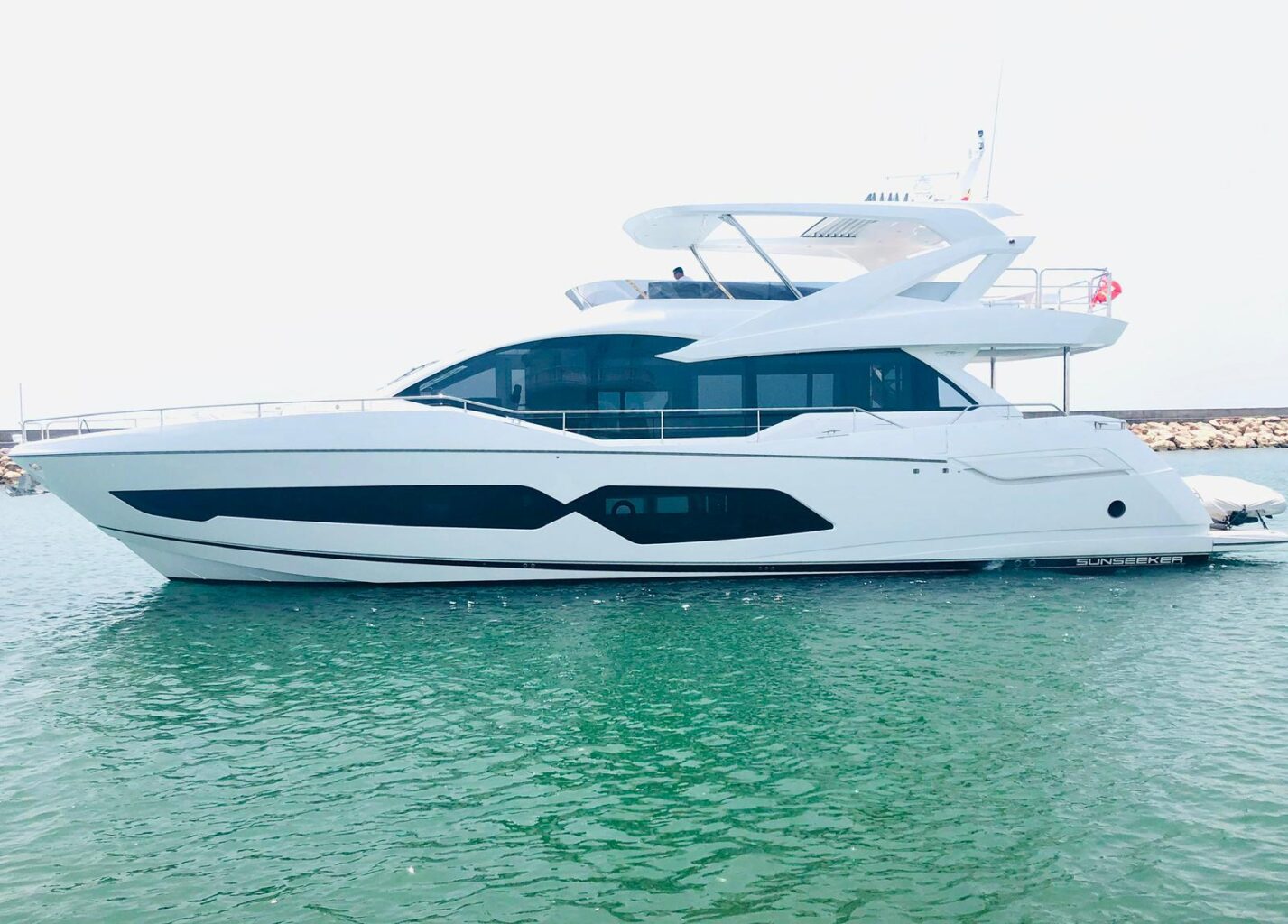 SUNSEEKER 76 YACHT "SKY" 2019 - סטרים יאכטות 