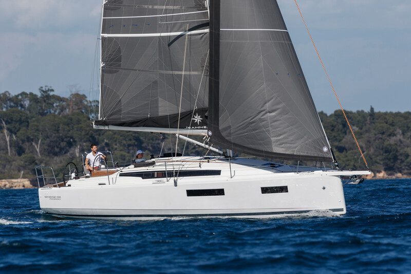 JEANNEAU SUN ODYSSEY 350 - Stream Yachts 