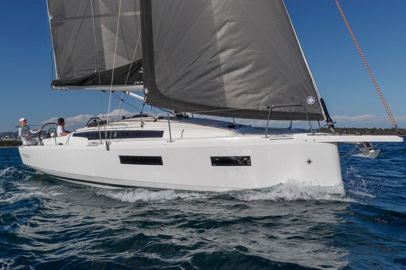 JEANNEAU SUN ODYSSEY 350 - Stream Yachts 